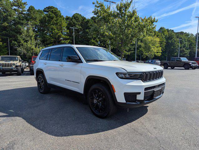 used 2024 Jeep Grand Cherokee L car, priced at $33,877