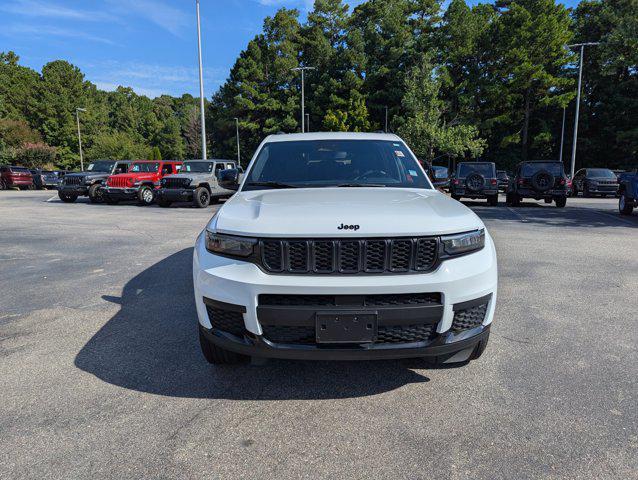 used 2024 Jeep Grand Cherokee L car, priced at $33,877