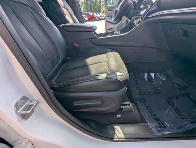 used 2024 Jeep Grand Cherokee L car, priced at $33,877