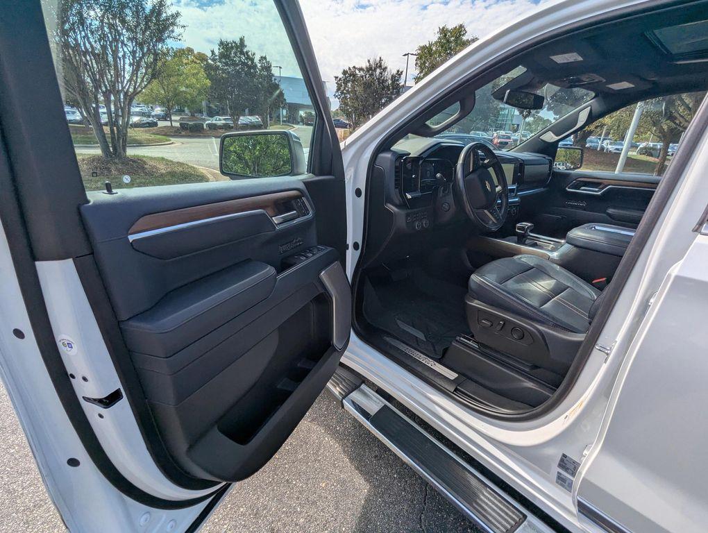 used 2022 Chevrolet Silverado 1500 car, priced at $48,977