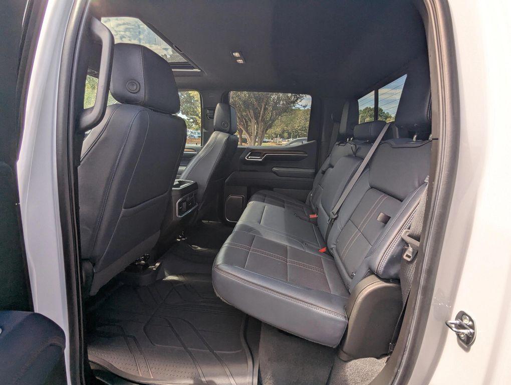 used 2022 Chevrolet Silverado 1500 car, priced at $48,977