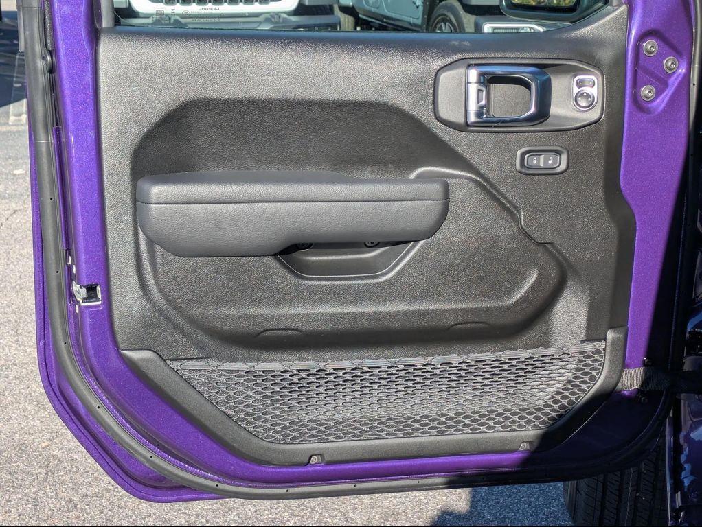 new 2026 Jeep Gladiator car, priced at $48,169