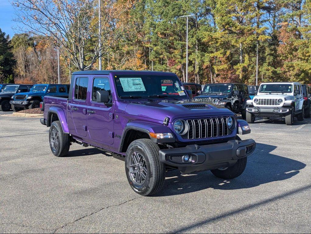 new 2026 Jeep Gladiator car, priced at $48,169