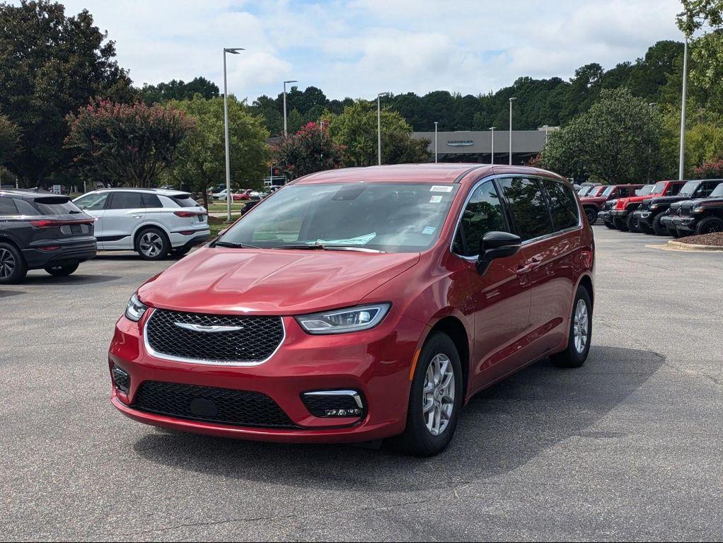 new 2026 Chrysler Pacifica car, priced at $41,372