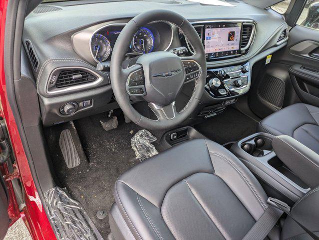 new 2025 Chrysler Pacifica car, priced at $46,763