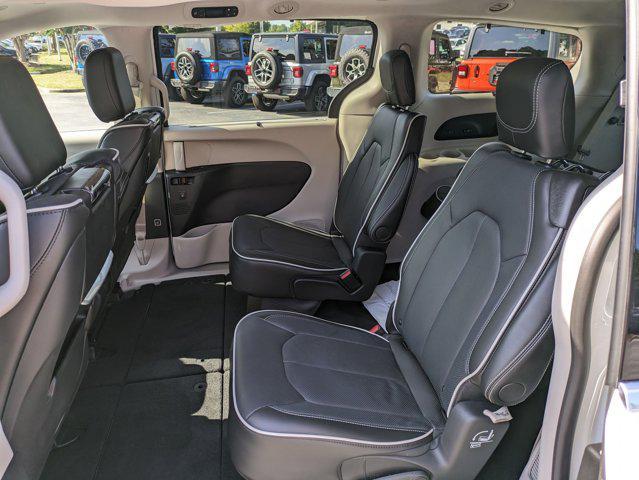 new 2024 Chrysler Pacifica car, priced at $54,765