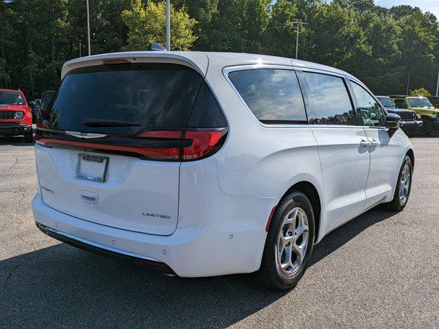 new 2024 Chrysler Pacifica car, priced at $54,765