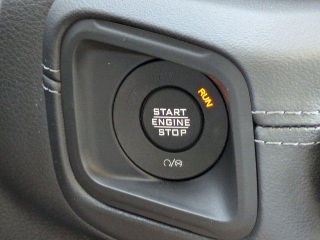 new 2025 Jeep Wrangler car, priced at $54,861