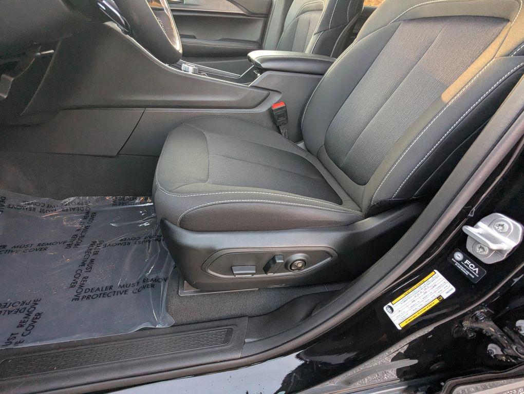 used 2024 Jeep Grand Cherokee L car, priced at $33,877