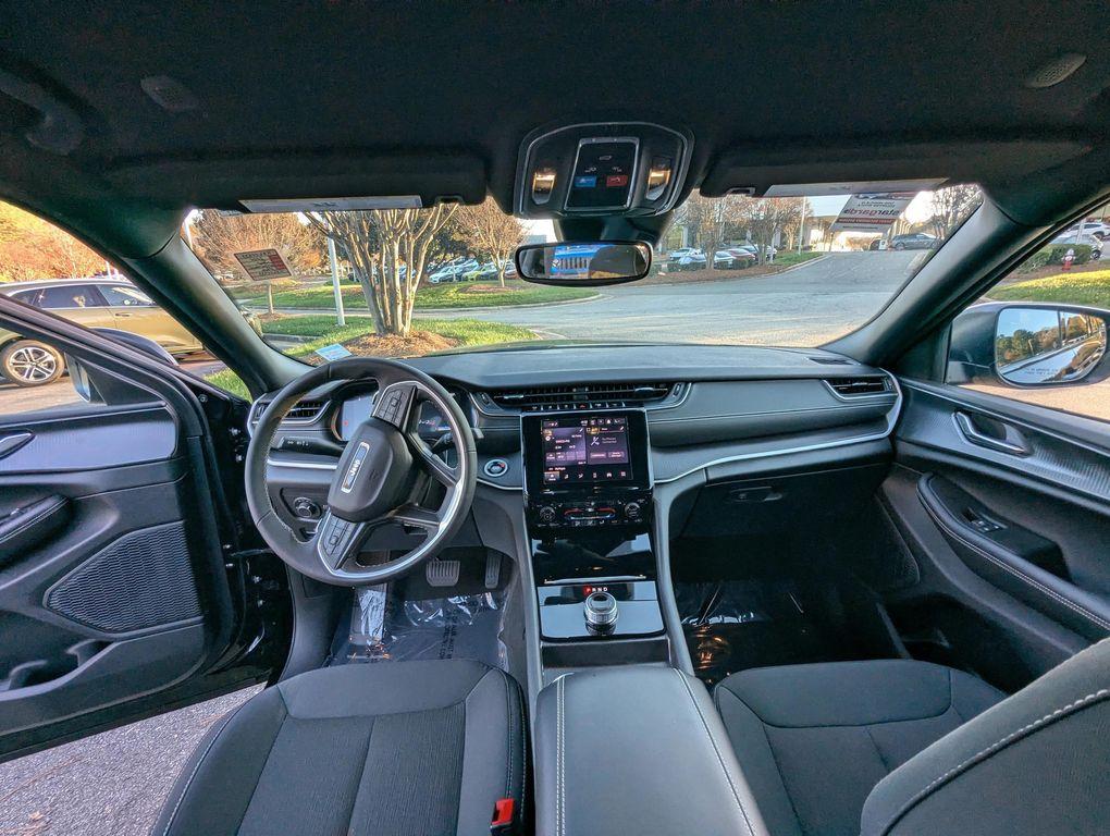 used 2024 Jeep Grand Cherokee L car, priced at $33,877