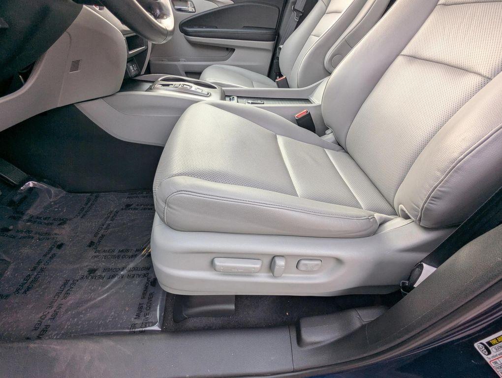 used 2023 Honda Ridgeline car, priced at $31,977