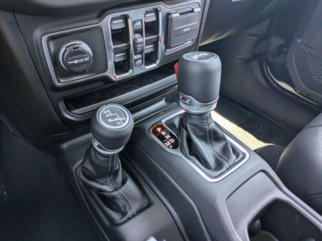 new 2025 Jeep Wrangler car, priced at $55,379