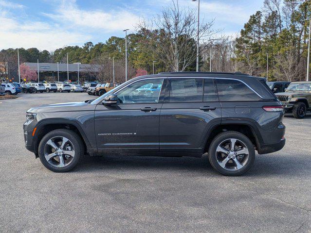 new 2025 Jeep Grand Cherokee car, priced at $49,691