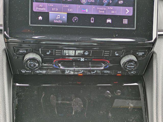 new 2025 Jeep Grand Cherokee car, priced at $42,057