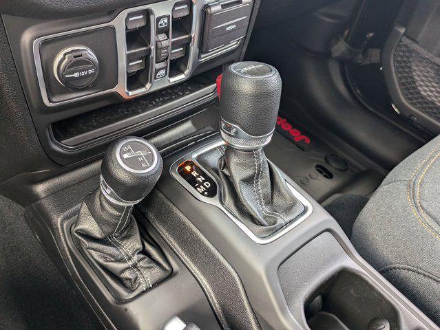 new 2025 Jeep Gladiator car, priced at $46,099