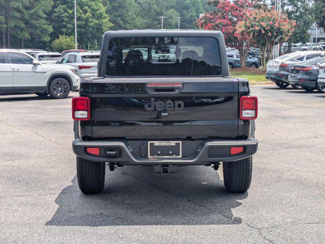 new 2025 Jeep Gladiator car, priced at $46,099
