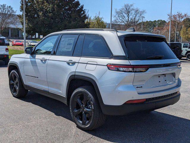 new 2024 Jeep Grand Cherokee car, priced at $51,670