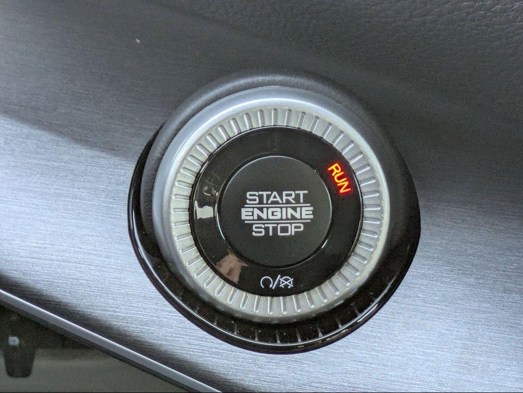 new 2025 Jeep Wagoneer car, priced at $77,417