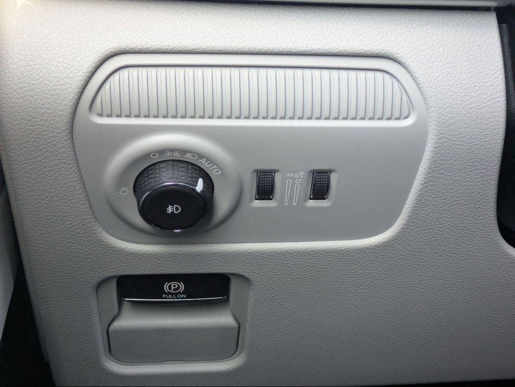 new 2025 Jeep Wagoneer car, priced at $77,417