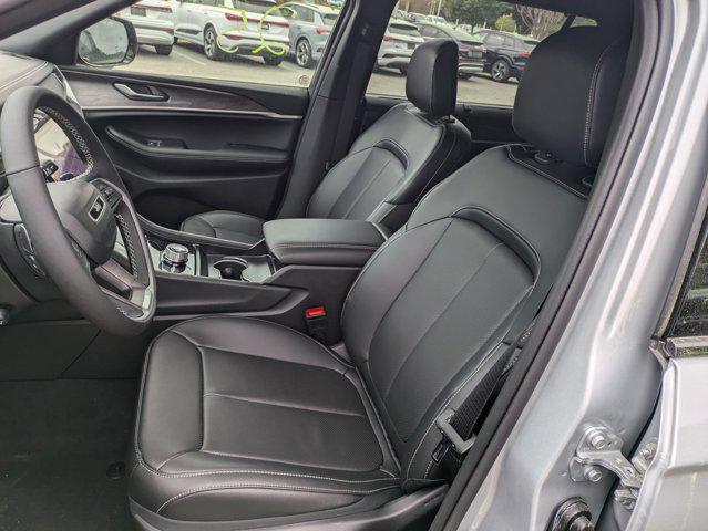 new 2025 Jeep Grand Cherokee L car, priced at $55,222