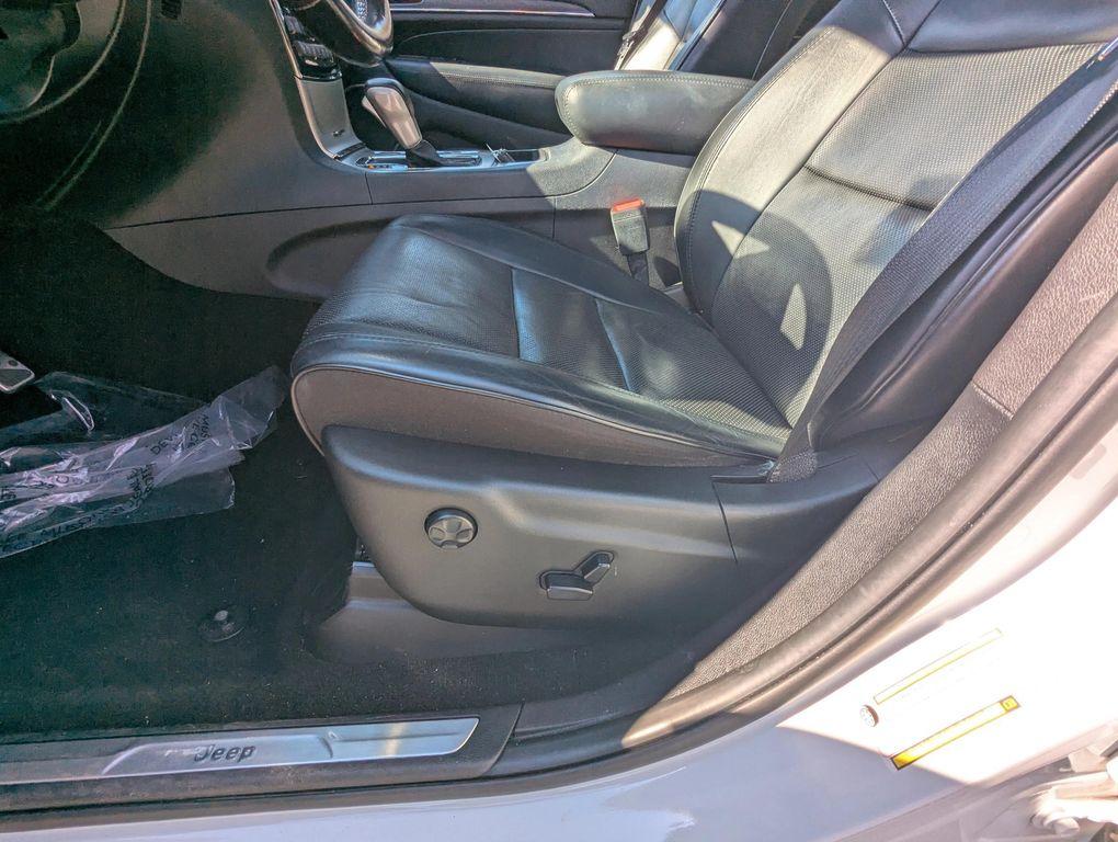 used 2021 Jeep Grand Cherokee car, priced at $23,877