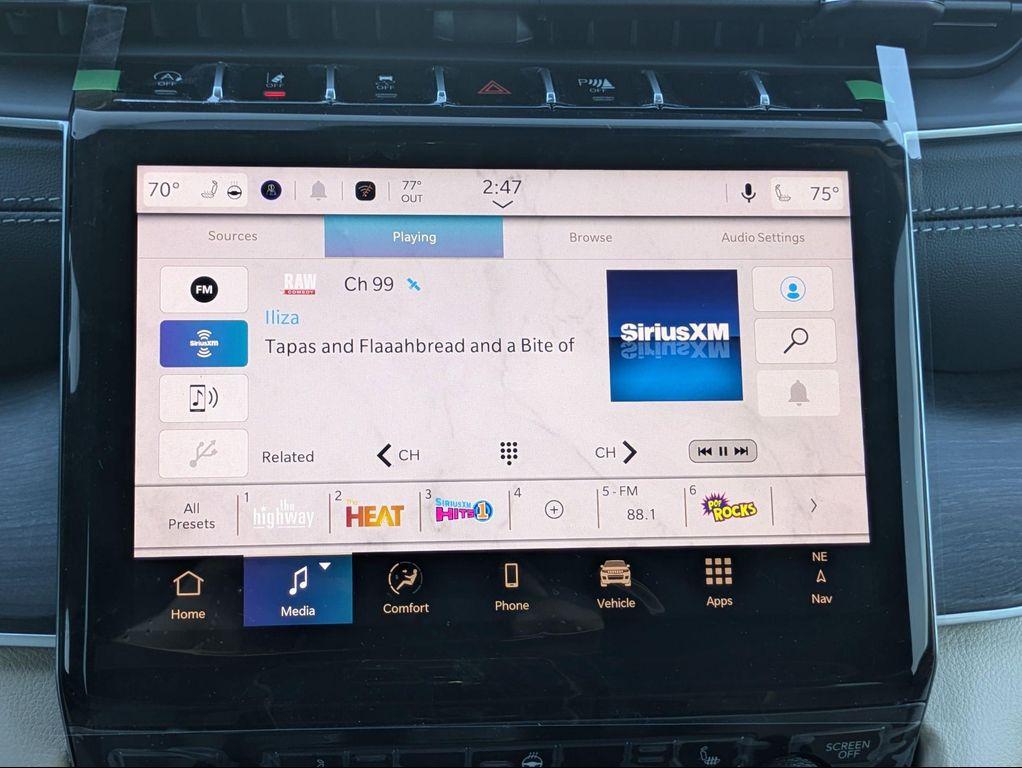 new 2025 Jeep Grand Cherokee car, priced at $45,831
