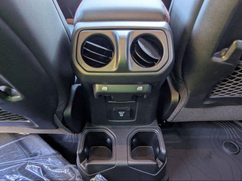 new 2026 Jeep Gladiator car, priced at $58,839