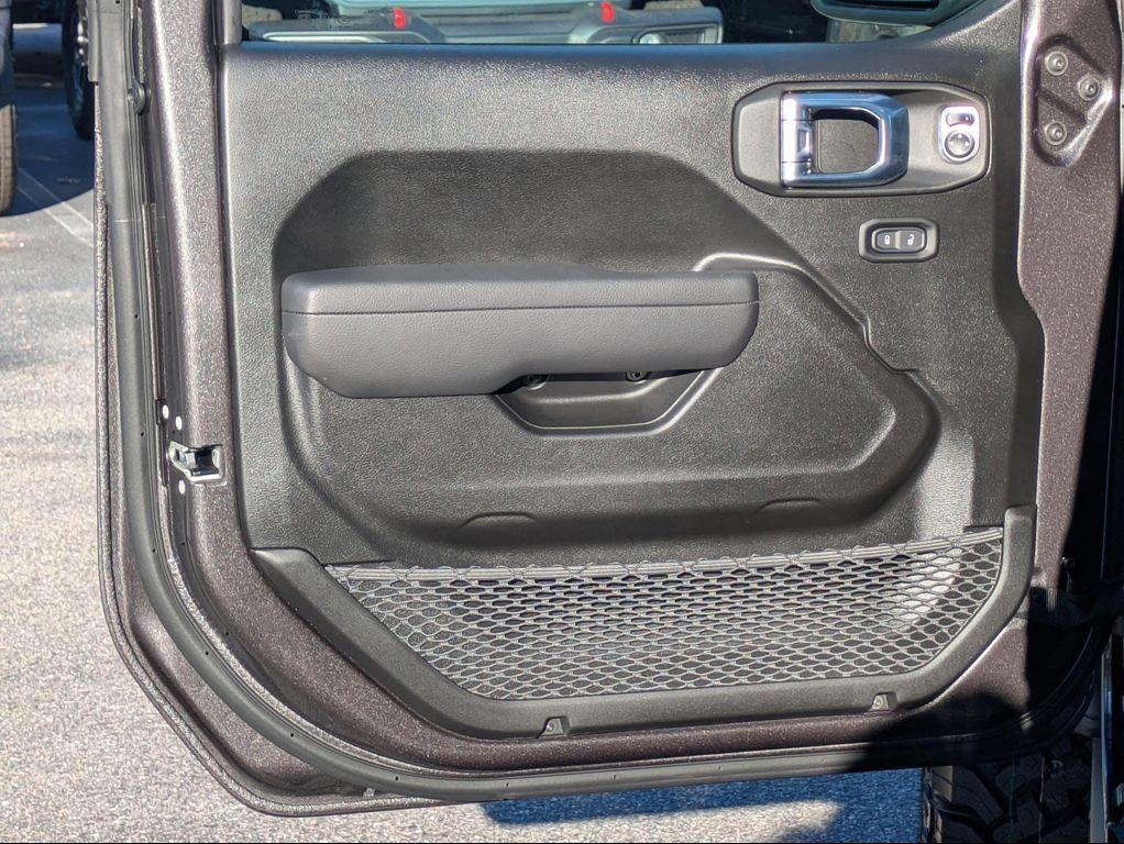 new 2026 Jeep Wrangler car, priced at $53,241