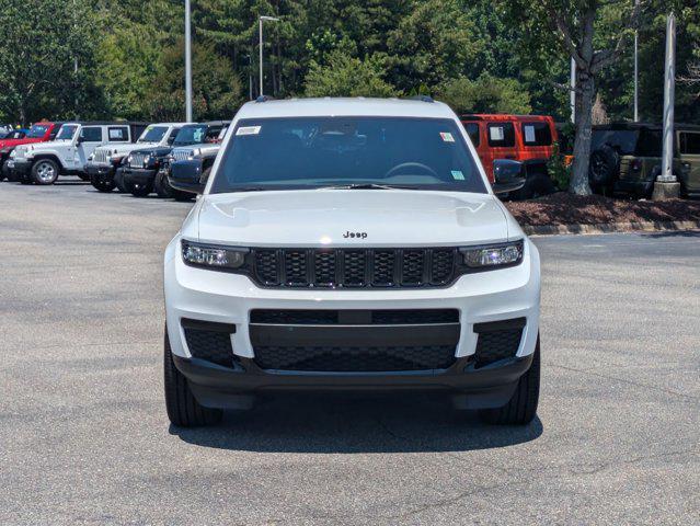new 2025 Jeep Grand Cherokee L car, priced at $48,161
