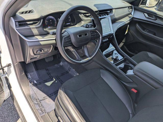 new 2025 Jeep Grand Cherokee L car, priced at $48,161