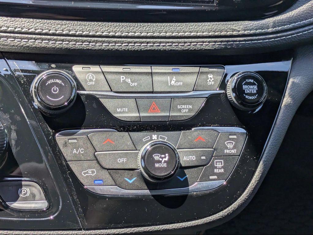new 2026 Chrysler Pacifica car, priced at $41,428