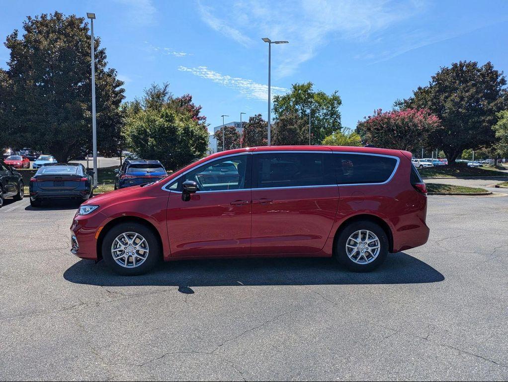 new 2026 Chrysler Pacifica car, priced at $41,428