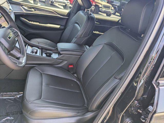 new 2025 Jeep Grand Cherokee L car, priced at $51,094