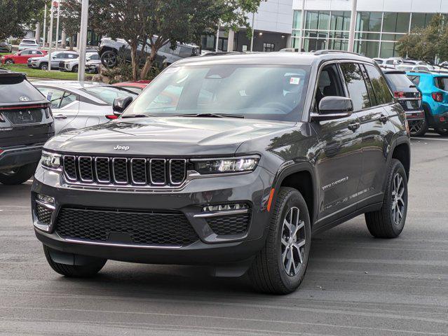 new 2025 Jeep Grand Cherokee car, priced at $45,180