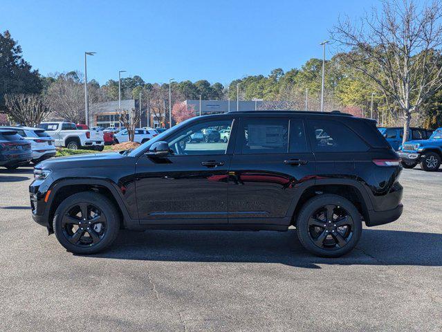 new 2025 Jeep Grand Cherokee car, priced at $52,988