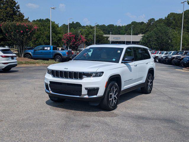 new 2025 Jeep Grand Cherokee L car, priced at $50,576