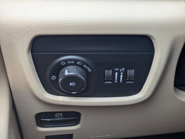 new 2025 Jeep Grand Cherokee L car, priced at $50,576