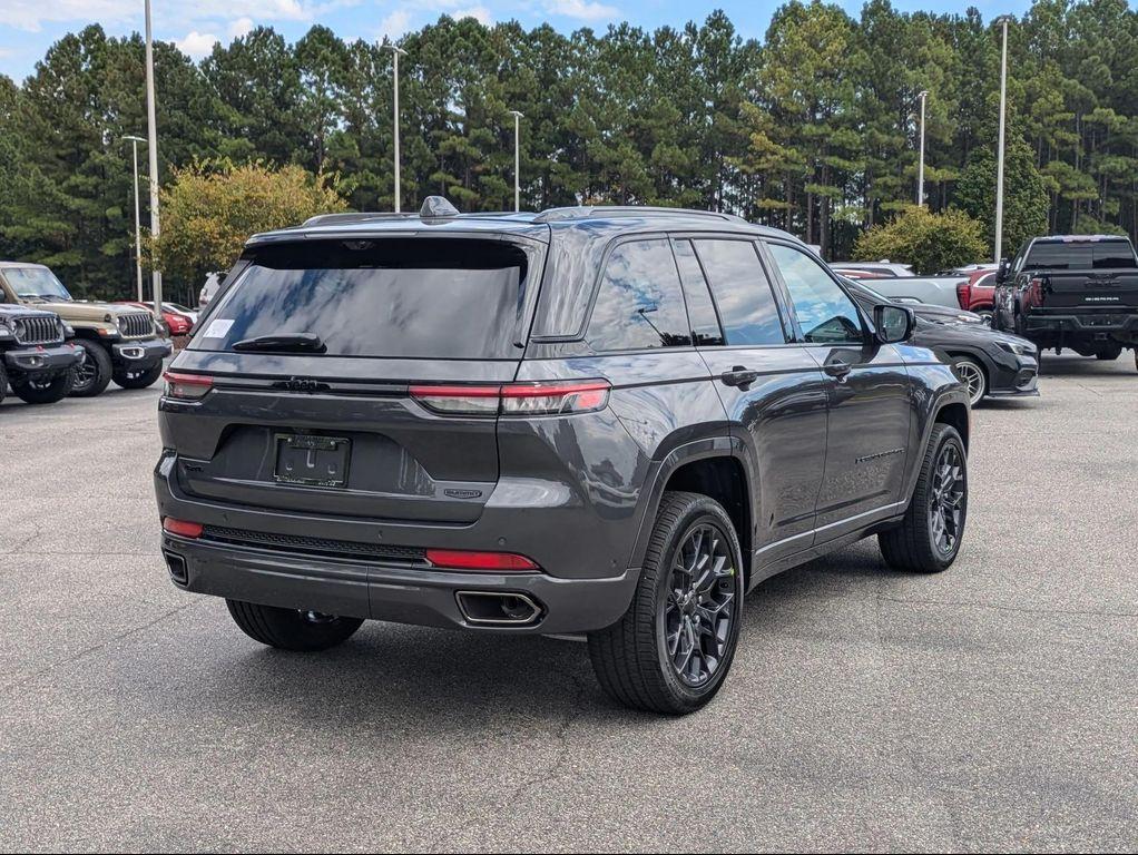 new 2025 Jeep Grand Cherokee car, priced at $65,634