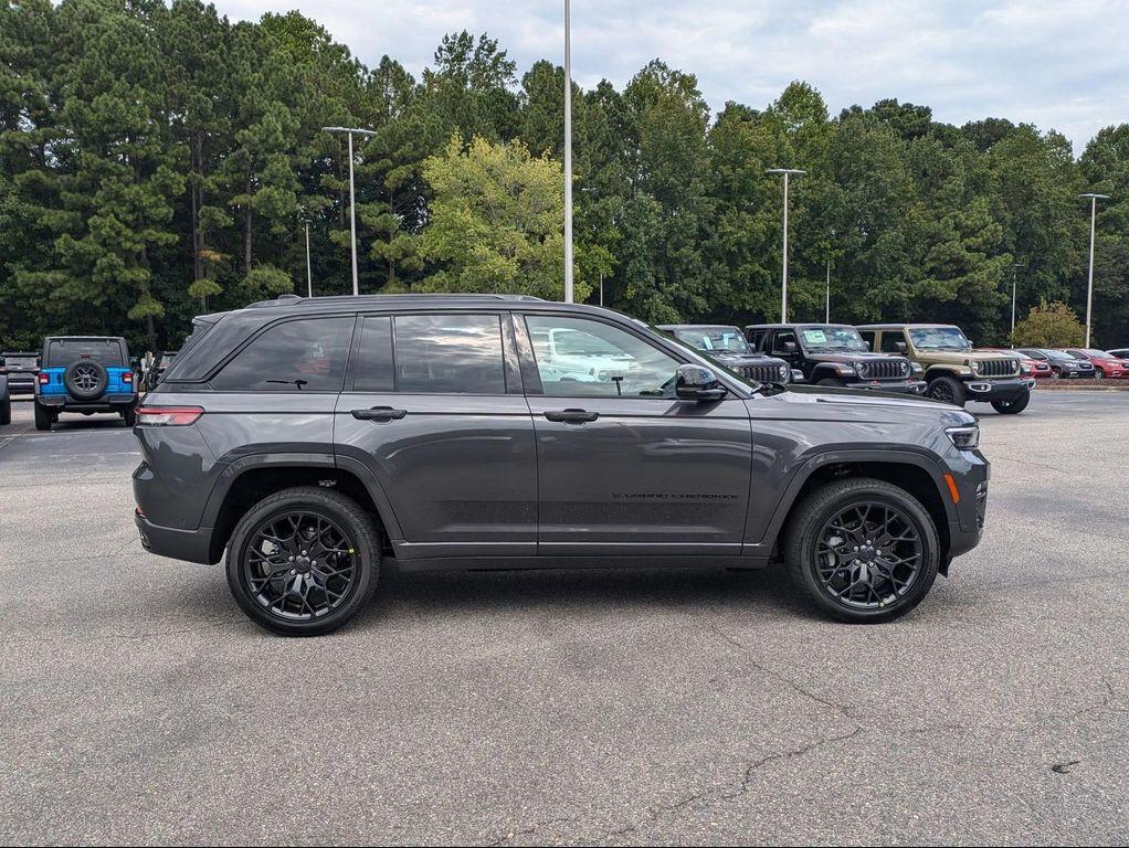 new 2025 Jeep Grand Cherokee car, priced at $65,634