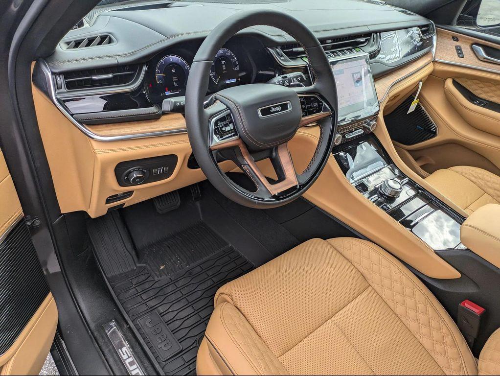 new 2025 Jeep Grand Cherokee car, priced at $65,634