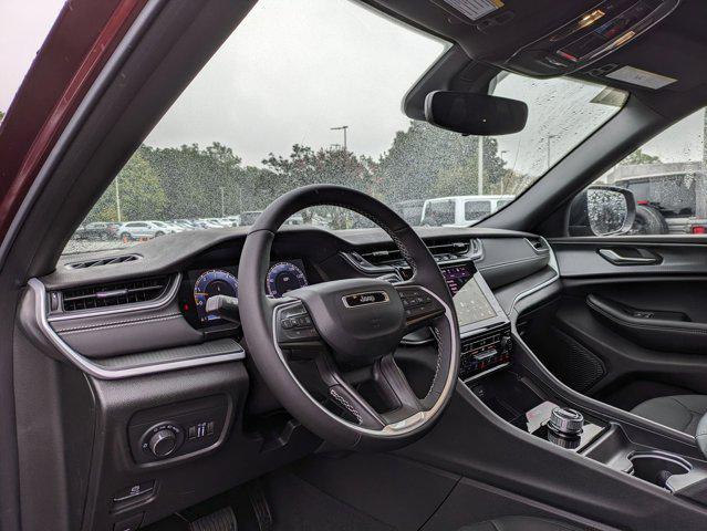 new 2024 Jeep Grand Cherokee car, priced at $44,220