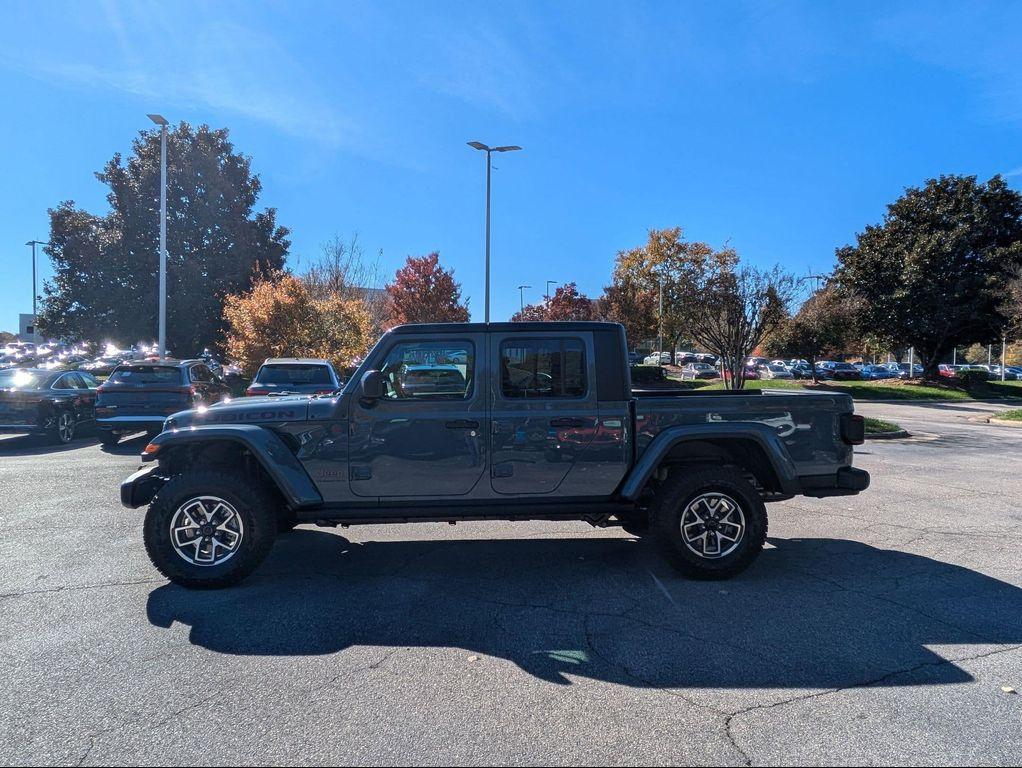new 2025 Jeep Gladiator car, priced at $59,955