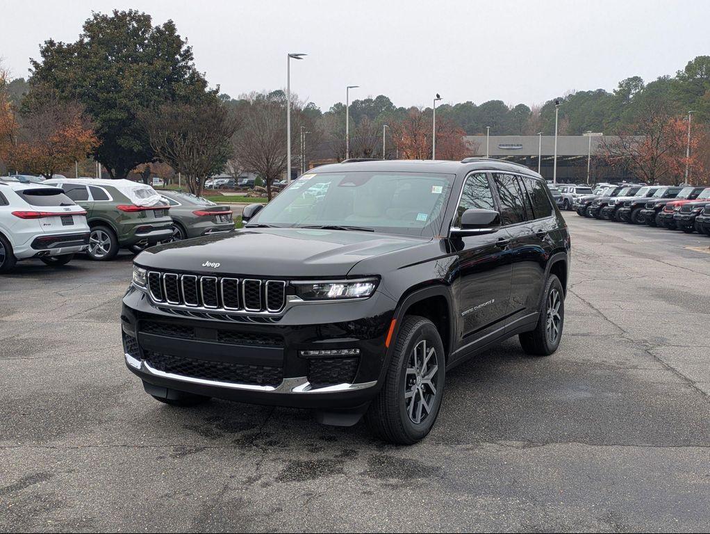 new 2025 Jeep Grand Cherokee L car, priced at $53,851