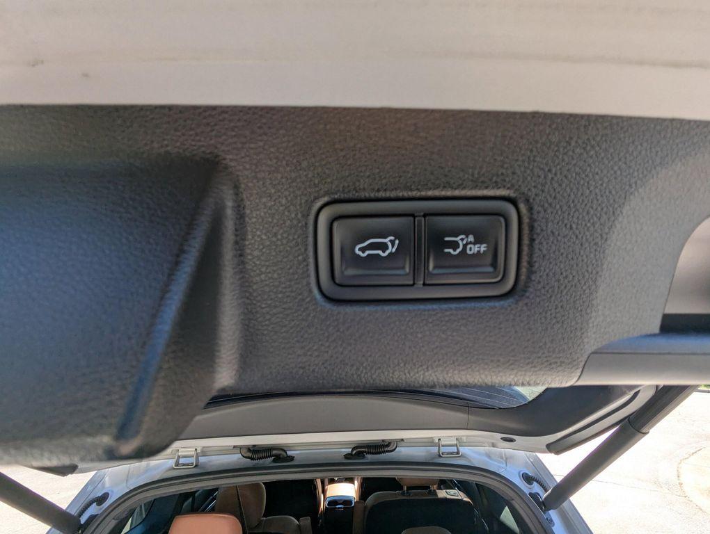 used 2023 Kia Telluride car, priced at $42,777