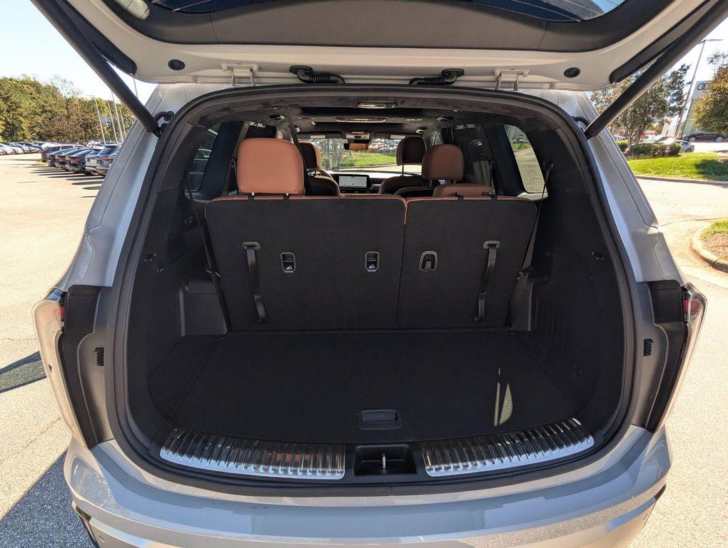 used 2023 Kia Telluride car, priced at $42,777