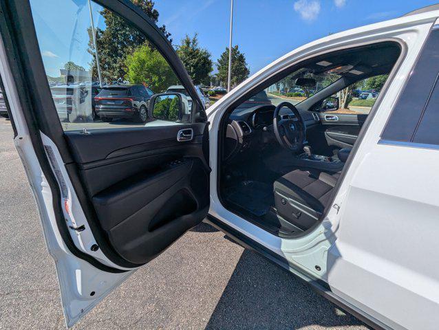 used 2021 Jeep Grand Cherokee car, priced at $25,977
