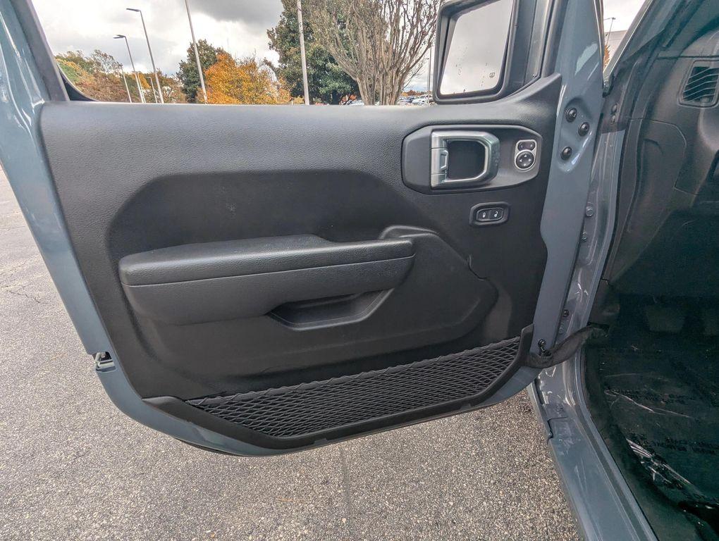 used 2024 Jeep Wrangler car, priced at $35,077