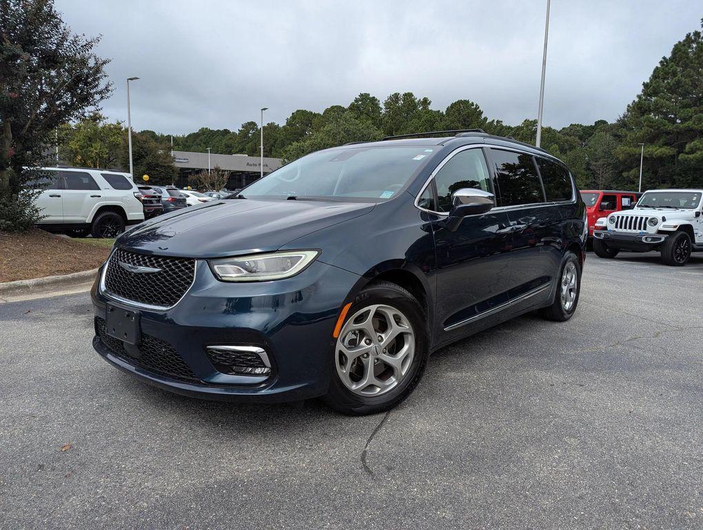 used 2022 Chrysler Pacifica car, priced at $20,977