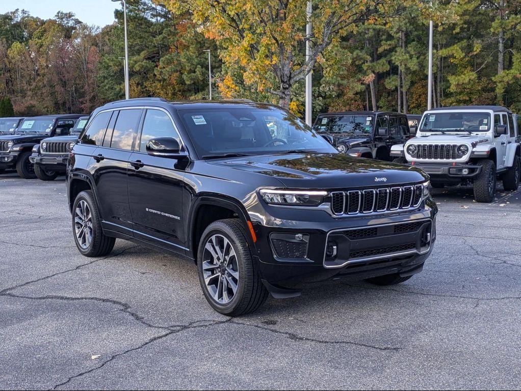 new 2025 Jeep Grand Cherokee car, priced at $63,444