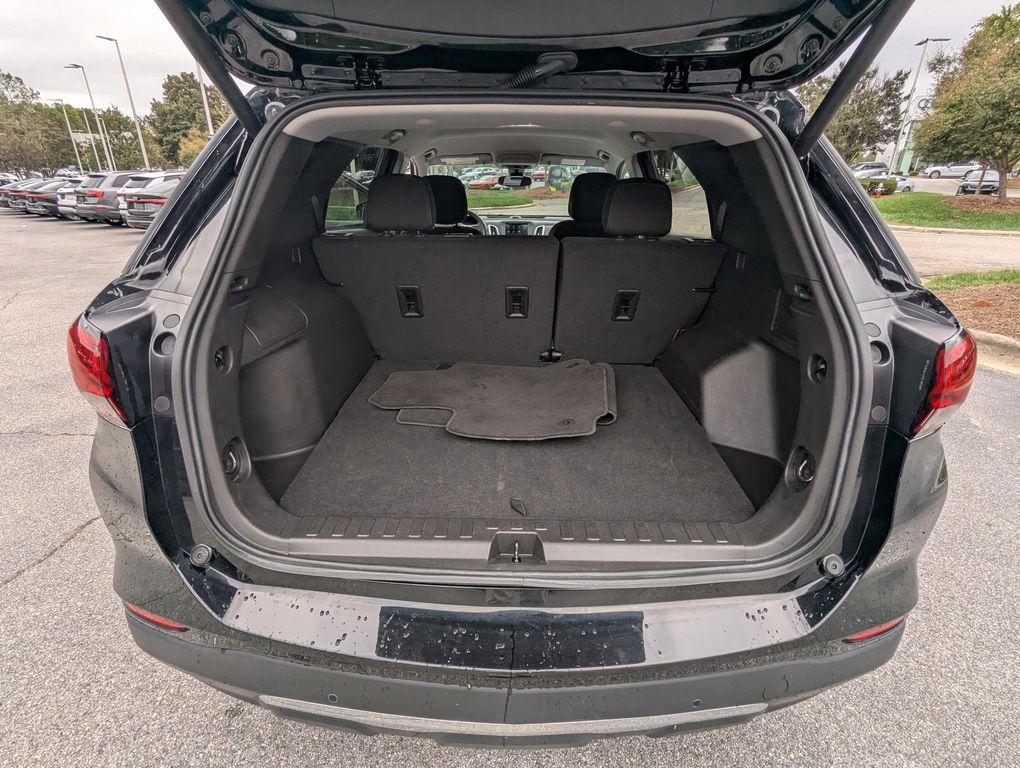 used 2024 Chevrolet Equinox car, priced at $22,477